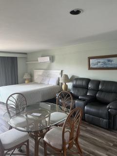 Unit 226 Beautiful Cedar key - 3