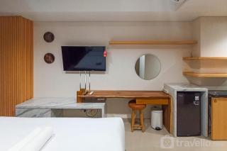 Studio Unit with Living Room - 4