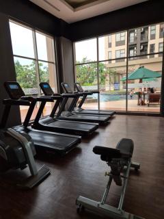 Apartemen Transpark Cibubur By Bestieroom - 9