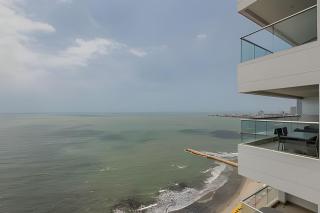 ¡Espectacular Apto Con Vista al Mar Piso 28! - 3