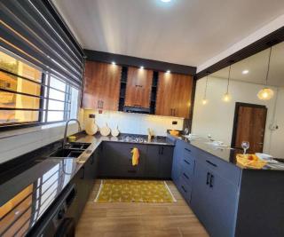 Kisaasi Luxury Apartment - 6