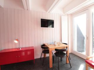 Studio rénové pour 4 pers, balcon, au pied des pistes et commerces - FR-1-687-111 - 1