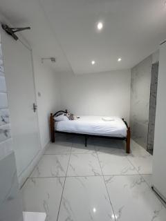 Park House Goodmayes, Ilford London - 8