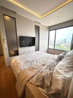 Once芭提雅市中心豪华两居室公寓高层海景 - 3