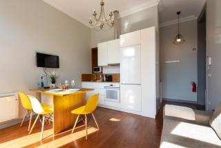 NEW! Blue Pearl Apartment - 8