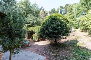 Large family home based at Westerlands Farm - 9