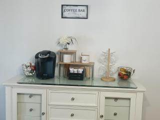 Zen Gem Near Downtown Detroit and Grosse Pointe - 6