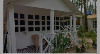 Jessia Coco Huts - 4