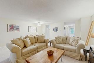 Westwood --- 819B Beach Haven - 5