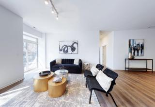 Stylish 3BR Gem in Prime Location - 9