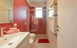 Saltwater pool 3 Bedrooms Wi-Fi AC P Private - 2