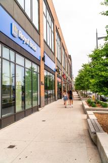 Spacious 3-Bedroom SkyLoft with Beautiful City Views and Parking - 8