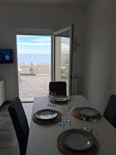 the suite on the beach - 4