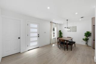 Stylish Austin 3BR and Private Pool - 5