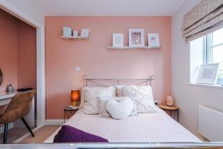 2 bed, 2 bath apartment in Roundhay - 5