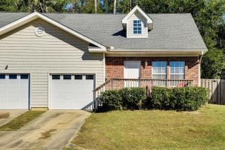 4 Mi to FSU Pet-Friendly Townhome - 7