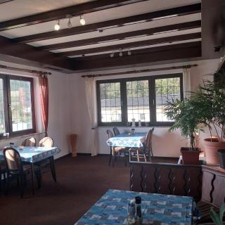 Landhaus im kühlen Grunde Garni - 4