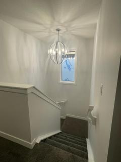 Exquisite 4BR & 3 Baths 2000sqft Home - 2