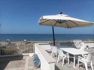 the suite on the beach - 8