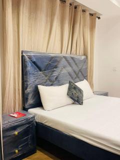 Cozy 2bed room apartment E11-3 Islamabad - 5