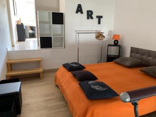 Location à l'Ile Rousse en Corse à proximité de la plage et de la mer avec terrasse - 4