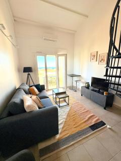 Location à l'Ile Rousse en Corse à proximité de la plage et de la mer avec terrasse - 9