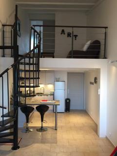 Location à l'Ile Rousse en Corse à proximité de la plage et de la mer avec terrasse - 7