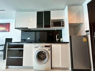 Wong Amat Tower Condominium 2104 - 4