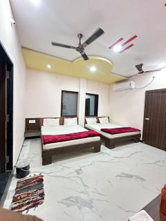 Hotel Krishna Raj - 6