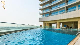 Chic 1BR Canal-View Stay in Al Reem Island Retreat - 5