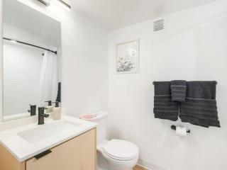 DT Studio - Gym - Pool Table - 8th Floor - Parking - 8