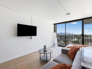 DT Studio - Gym - Pool Table - 8th Floor - Parking - 2