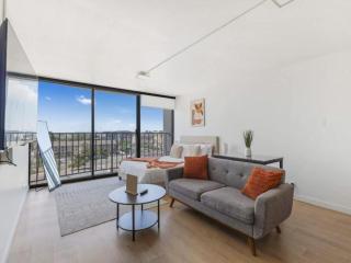 DT Studio - Gym - Pool Table - 8th Floor - Parking - 1