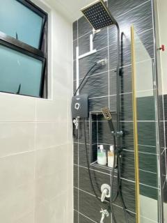 The Platino Modern Comfort Next to Paradigm Johor Bahur - 3