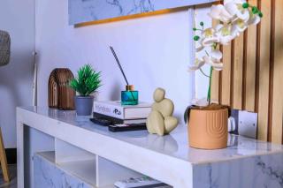 Serene Abodes MB3 - 4