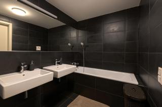 Skau Sky Park Mint by Zaha Hadid 22 Floor 1 Tower Free Parking - 7