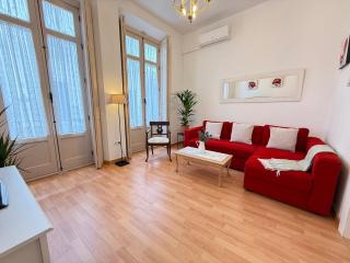 Montaño Suite Apartment, Spacious and Elegant, 2 Bedrooms in the Heart of the City - 7