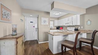 Seaside Beach & Racquet Club 5517 - 7