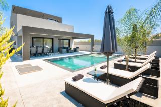 Hollywood Exclusive Villa, by TK Property Management - 7
