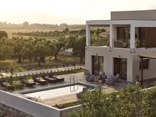 Cozy Aura Residence, by TK Property Management - 3