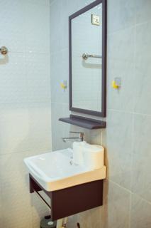 Executive 2 bedrooms apartment in Koforidua - 3