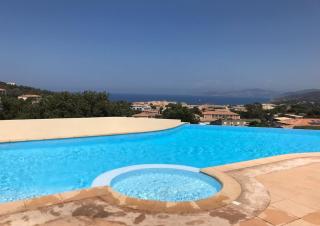 Location près de la plage avec terrasse et piscine en copropriété - 7