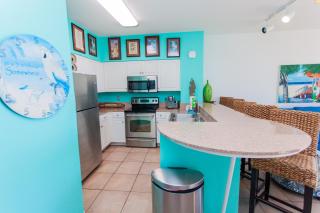 Shores of Panama 2220 - 1