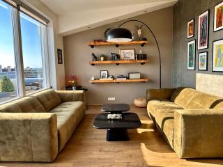 Reykjavik Penthouse Suite - 4