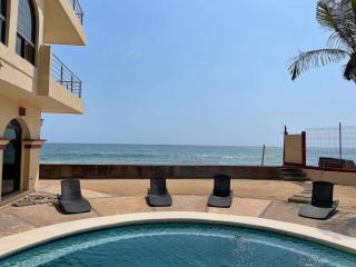 Depa en Cerritos Con Alberca a Unos Pasos del Mar - 9