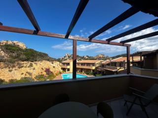 Casa Le Rocce con piscina condivisa - 2