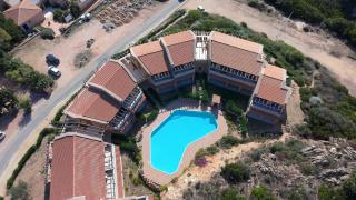 Casa Le Rocce con piscina condivisa - 0