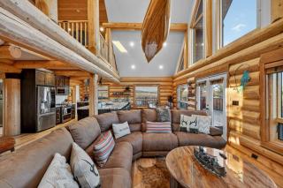 Here & Now | Yellowstone Cabin w/ Hot Tub & Views! - 5