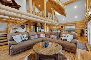Here & Now | Yellowstone Cabin w/ Hot Tub & Views! - 3