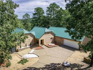 Lago Vista Vacation Home - 4